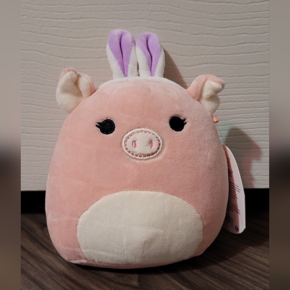 NWT Easter squishmallow